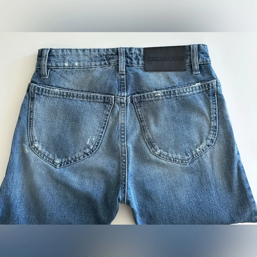 Pierre Balmain Women’s Distressed Blue Jeans size 24